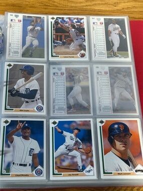 Binder Lot Of 1990 MLB Baseball cards